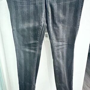 Torrid Black Skinny Jeans with Sleek Fit